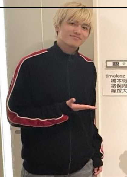 スウェットのブランドは何?どこで買える?